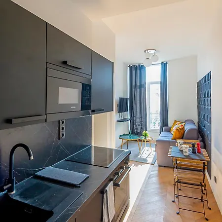 Apartamento 304 B Charming Refurbished Super *